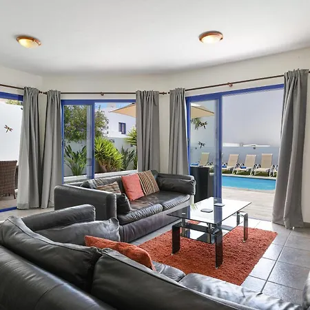 Villa Ruby Lucas